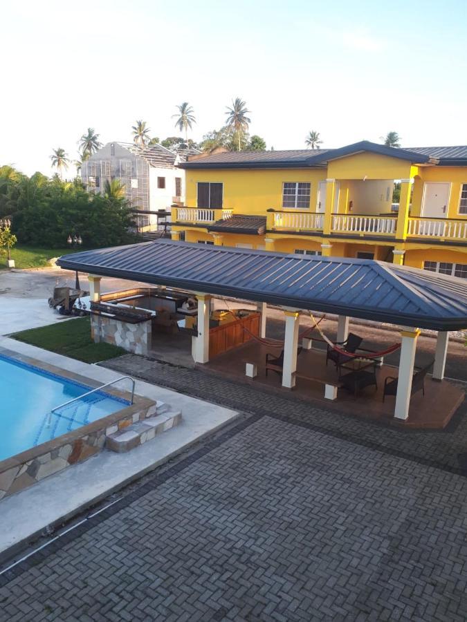 Piarco Village Suites Exterior foto