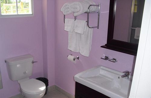 Piarco Village Suites Exterior foto