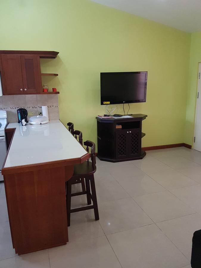 Piarco Village Suites Exterior foto